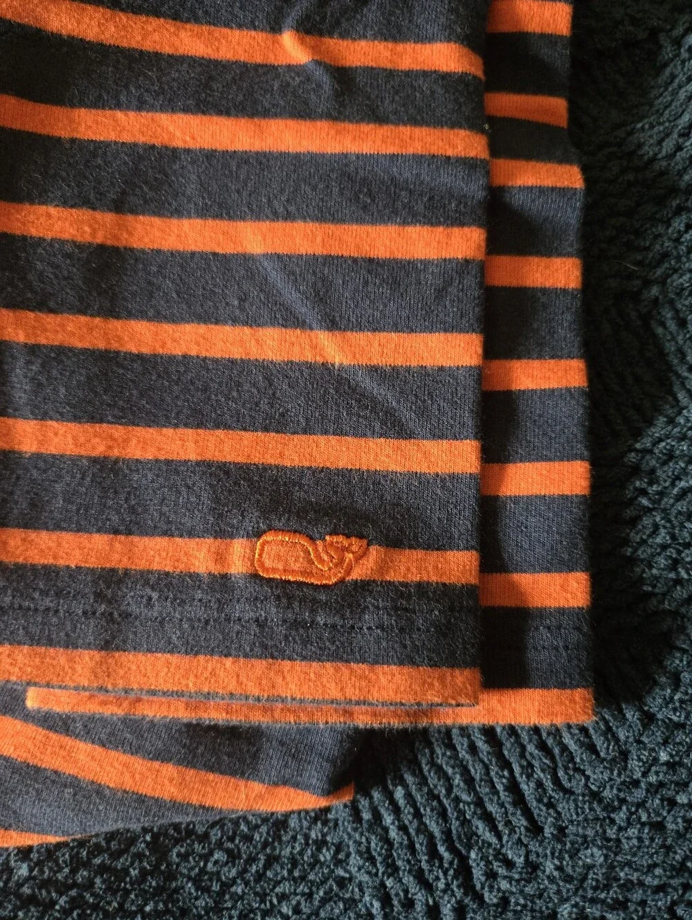 Vineyard Vines navy red